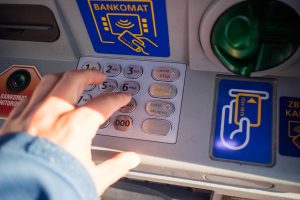 Atm Money Cash Paycheck Finances  - jarmoluk / Pixabay