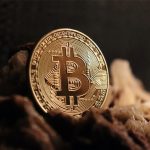 Bitcoin Cryptocurrency Blockchain  - EglantineUdry / Pixabay